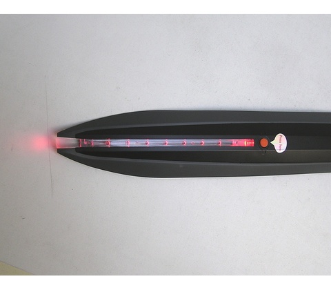 MAX1 s LED