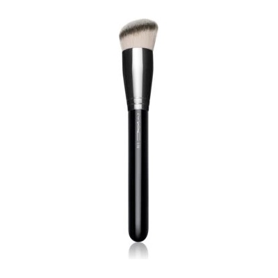 MAC Cosmetics 170 Synthetic Rounded Slant Brush skosený štetec kabuki