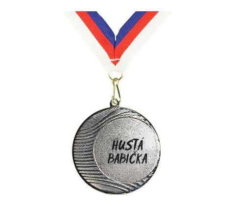 Medaile Hustá babička