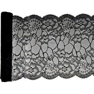 Santex Премиум покривка за маса - дантела 18 x 300 см ЦВЯТ: Черен