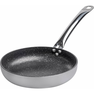 KORKMAZ PANVICA 24 cm