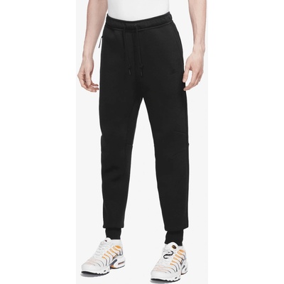 Nike Tech Fleece