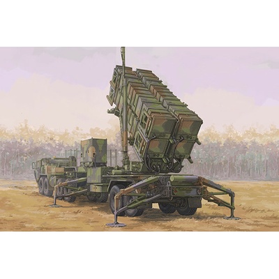 Trumpeter 07158 M983 HEMTT & M901 Launching Station w/ MIM104 Patriot SAM System 1:72
