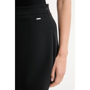 Guess пола PAOLA (W6YD08.W2901)