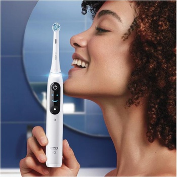 Image 1 of Oral-B iO series 9 white