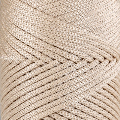 Hobby Trend PP. XL Macrame 3 mm - 029 Cappuccino
