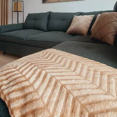 EVENIT Deka Sara medová svetlobéžová Polyester 150x200