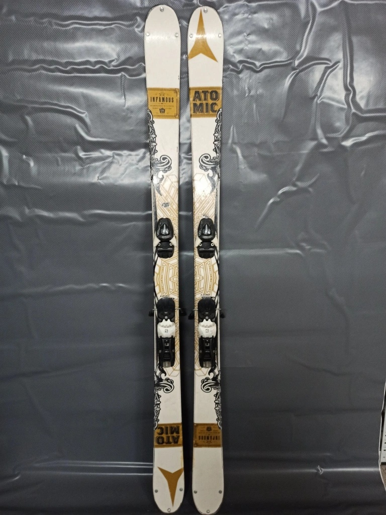 最終値下げ！本日のみ]ATOMIC INFAMOUS スキー板 161cm 最終