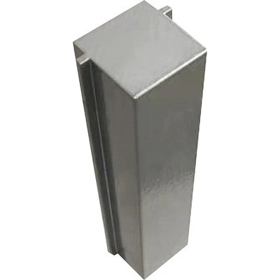 Vyrovnávací kus Konsta 2,8 x 2,3 x 30 cm pre umiestnenie na svahu strieborný