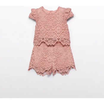 Abel & Lula Нежен дантелен комплект къси панталони и къса тениска в цвят сьомга за бебе момиче Abel&Lula