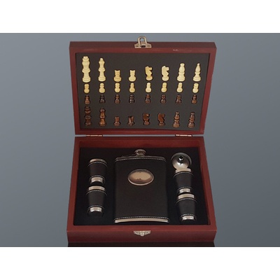 Ploskačkav darčekovej kazete Chess II 240ml