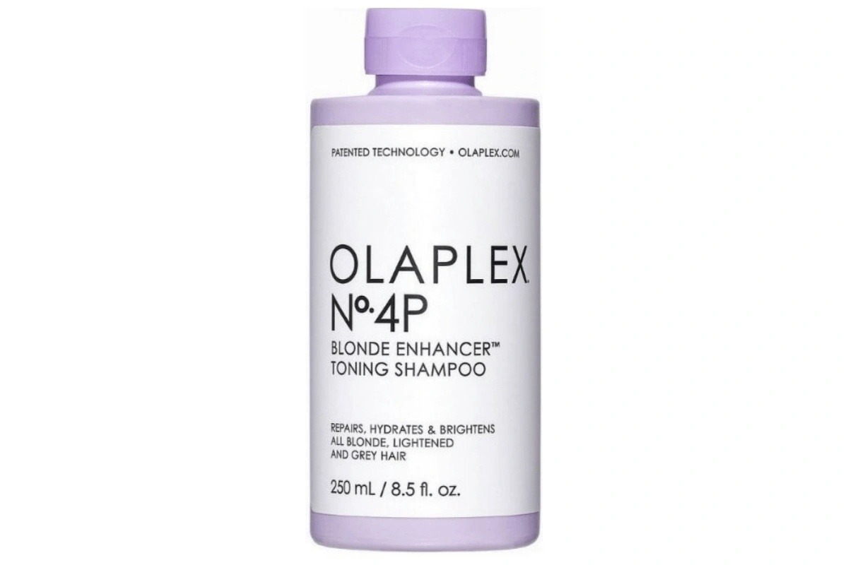 A legjobb sampon szőke és melírozott hajra: Olaplex No.4-P Blonde Enhancer Toning Shampoo A legjobb sampon szőke és melírozott hajra: Olaplex No.4-P Blonde Enhancer Toning Shampoo