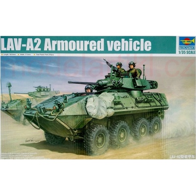 Trumpeter LAV-A2 8X8 wheeled armou červená vehicle 1:35