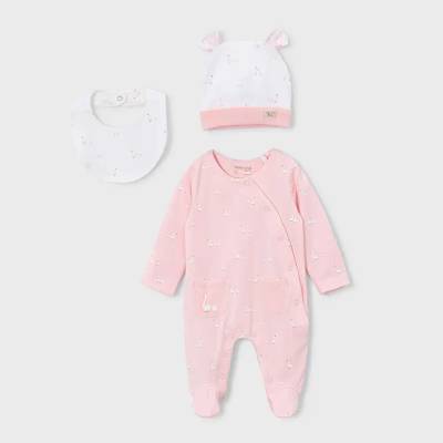 Mayoral Сет дълго боди, шапка и лигавник в светлорозов цвят за новородено момиче Mayoral