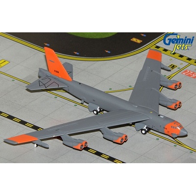 Gemini B-52H Stratofortress United Staes Air Force 'Wolfpack' Orange Retro Colors 1:400