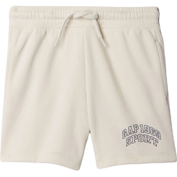 GAP Fashion logo 3y