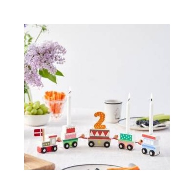 Cass film Wooden train birthday 18el