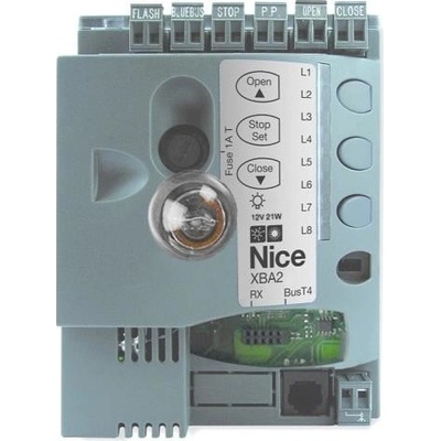 Nice Riadiaca elektronika pohonu vjazdovej závory XBA2 pre závoru X-BAR