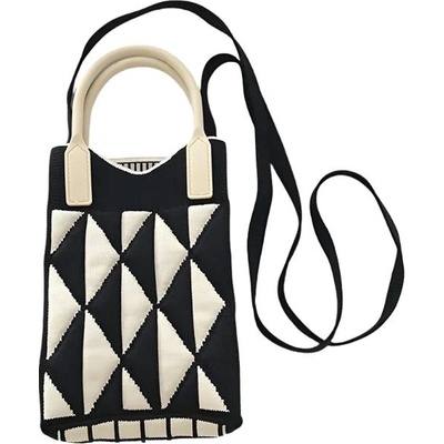 Annam Mini taška crossbody černý trojúhelník 25 × 11 cm