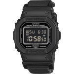 Casio DW-5600MNC-1ER Часовници