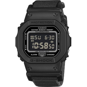 Casio DW-5600MNC-1ER Часовници