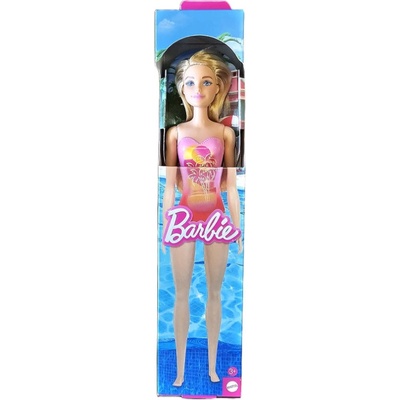 Barbie na pláži v růžových plavkách