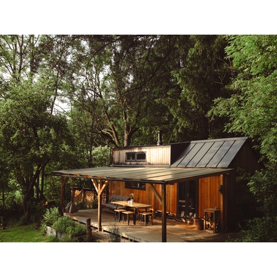 Tiny house mezi stromy v Jizerských horách