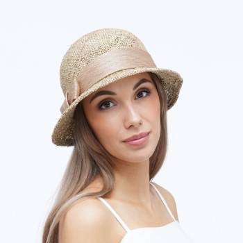 Krumlovanka letní dámský Cloche klobouk z mořské trávy zdobený sisalem Me-020