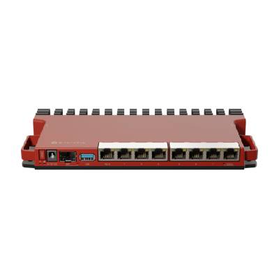 L009UiGS-RM - 8×Gigabit рутер за 1U rack, 1×SFP (2.5G), PoE-in 802.3af/at, PoE-out, USB 3.0, RouterOS v7 (L5) (L009UiGS-RM)