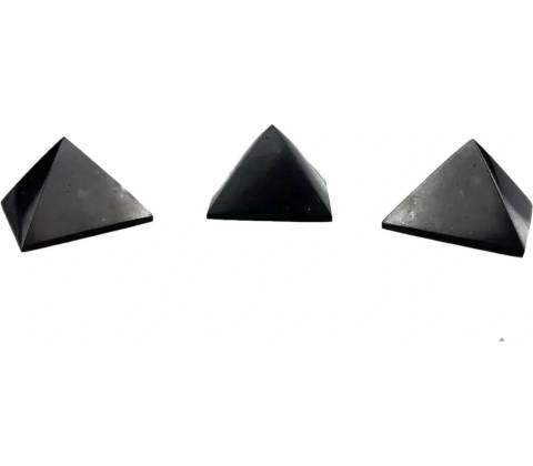 Šungit pyramida 3cm leštěná