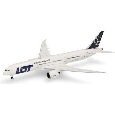 LOT Polish Airlines Boeing 787-9 SP-LSF