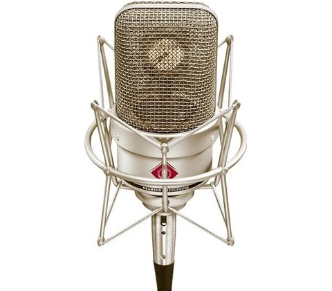 Neumann TLM 49