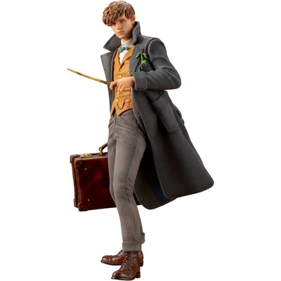 Kotobukiya Fantastic Beasts 2 ARTFX+ Newt Scamander 18 cm