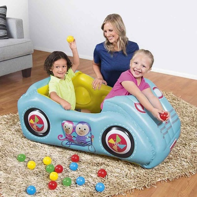 Fisher Price Detské nafukovacie autíčko Fisher-Price s loptičkami 119x79x51 cm