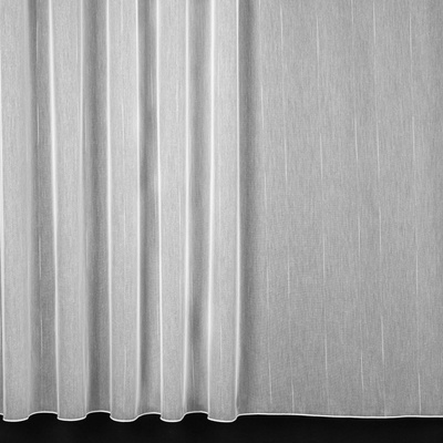 Mantis kusová záclona jemná žakarová CELESTIA 2832/10, pršíčko, s řasicí páskou a olůvkem, jednobarevná bílá, výška 150 cm x šířka 300 cm (na okno) – Zbozi.Blesk.cz