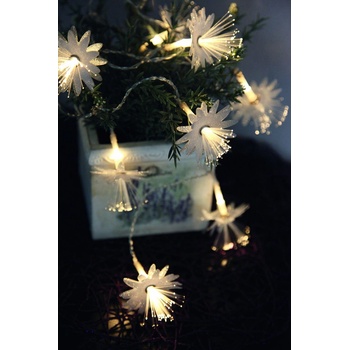 STAR TRADING Světelný LED řetěz s květinami Fibry bílá barva plast