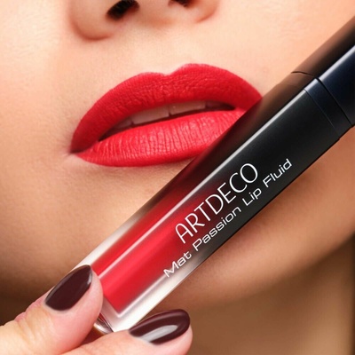 Artdeco Dlouhotrvající tekutá matná rtěnka Mat Passion Lip Fluid 42 Boho Red 3 ml