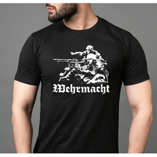 Striker Wehrmacht III čierne