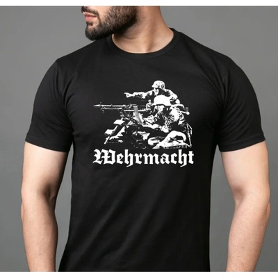 Striker Wehrmacht III čierne