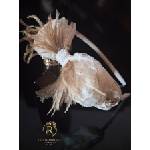 Radi handmade Диадема панделка екрю с бежави пера (994)