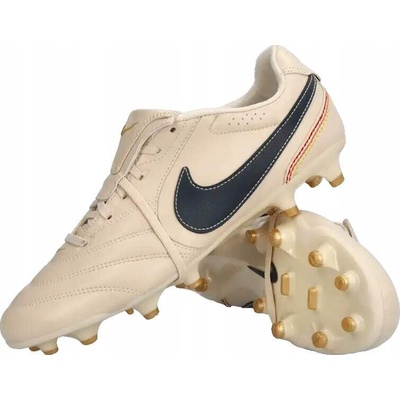 Nike Tiempo