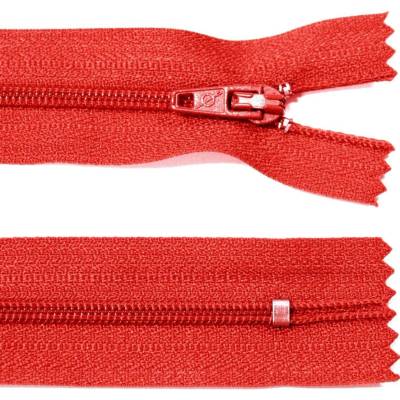 Spirálový zip no.3 nerozepínací 40cm - více barev color: 548 červená