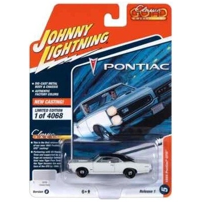 Johnny Lightning Pontiac GTO 1966 bílý 1:64