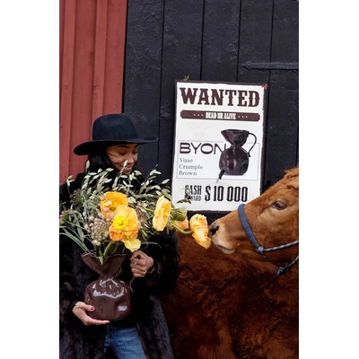 Byon Декоративна ваза Byon Crumple 26 cm (5260906804)