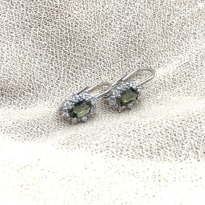 Jan Kos jewellery stříbrné náušnice s vltavínem 32108611