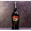Likéry Baileys Irish Cream 17% 0,7 l (holá láhev)
