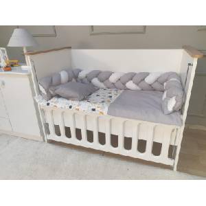 Babyhome Комплект за легло с обиколник тип плитка Цвят СИВ (yuar2)