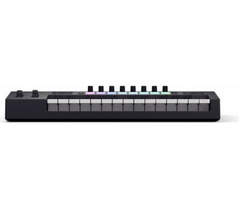 Novation Launchkey 25 MK4