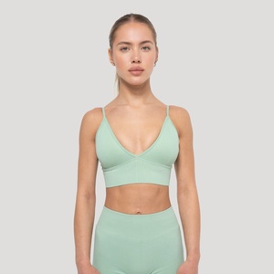GymBeam Спортен сутиен Luma Pistachio M