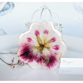 Meganflo Голяма брошка Розово Бяла Налба